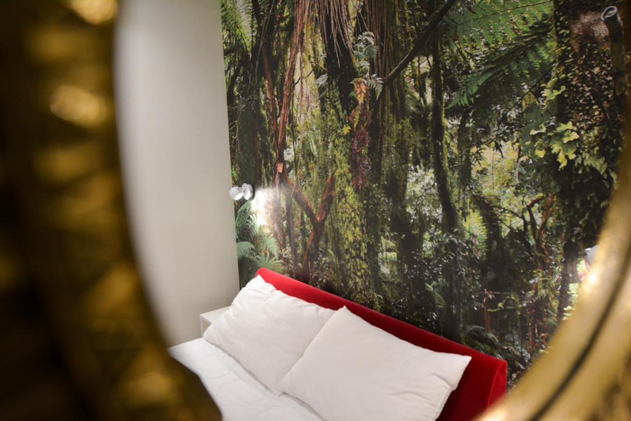 Lion'S Den Deluxe Studio Apartment Budapest Bagian luar foto